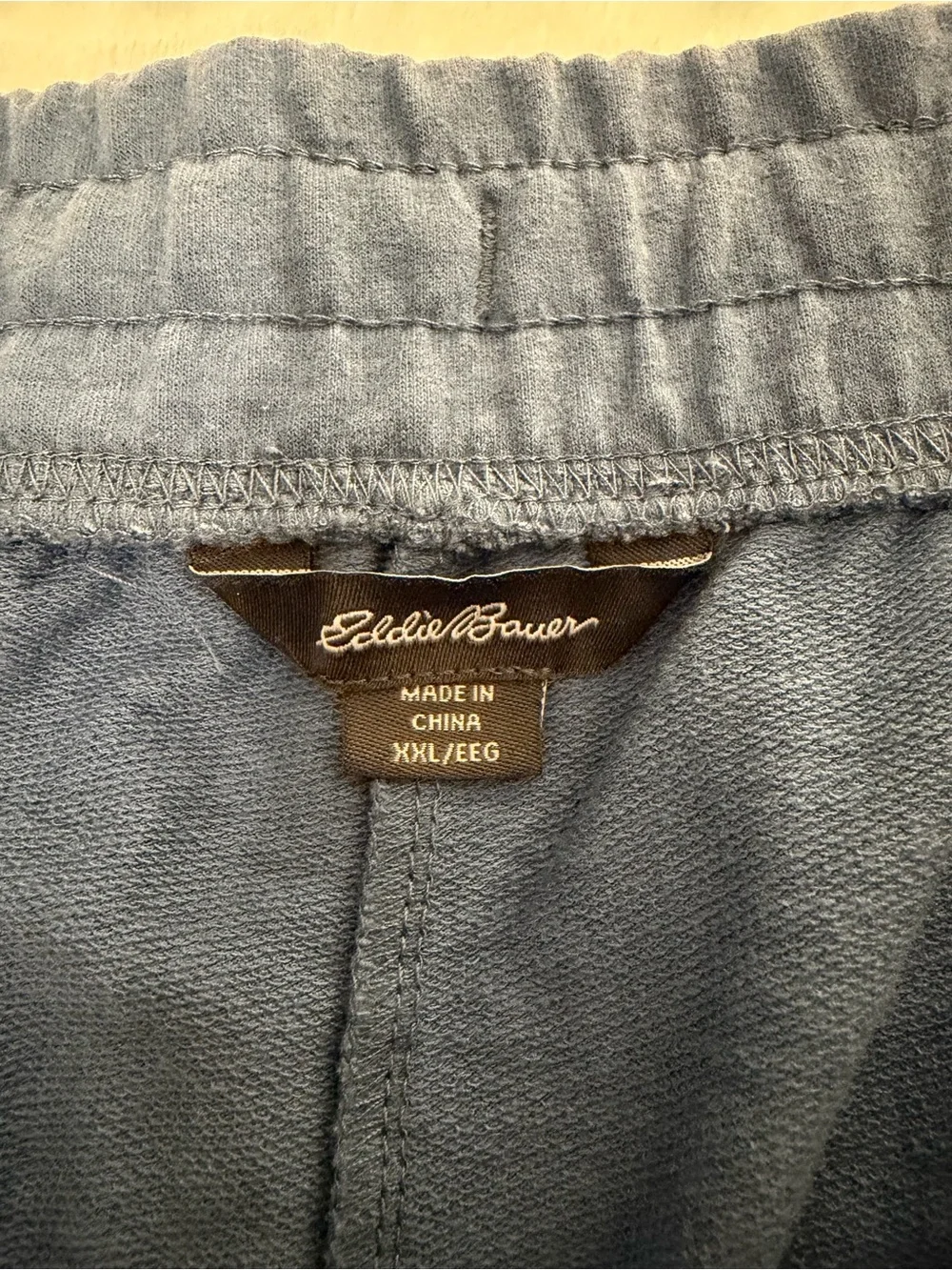 Shorts - Picture 3 of 4